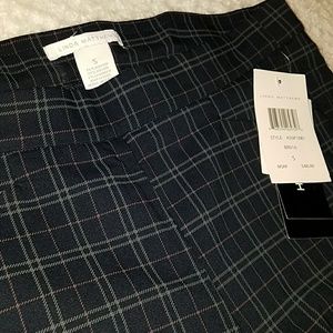 NWT Ankle length dark blue pants with plad lines.